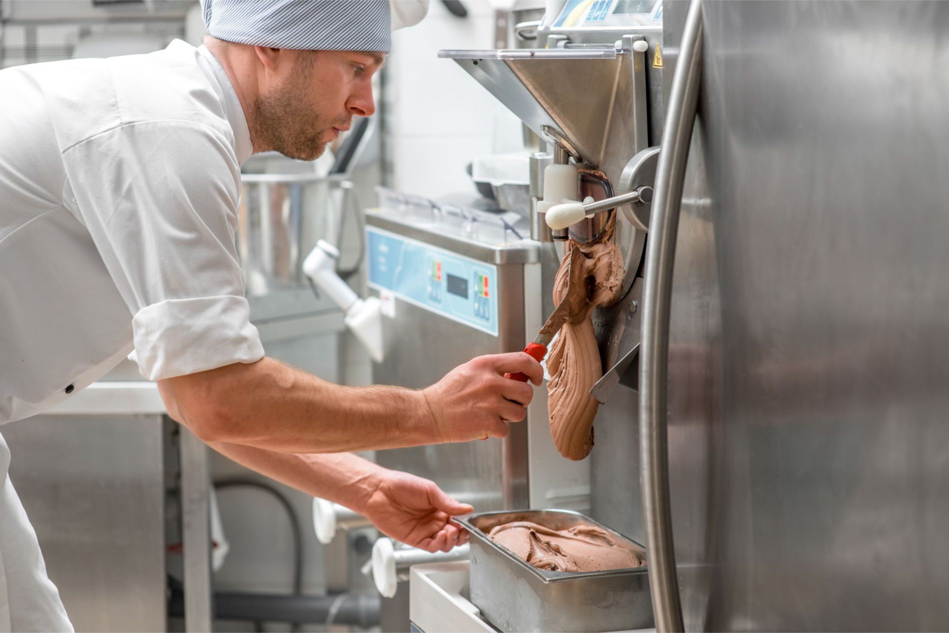 Eisherstellung in der Barletta Manufaktur
